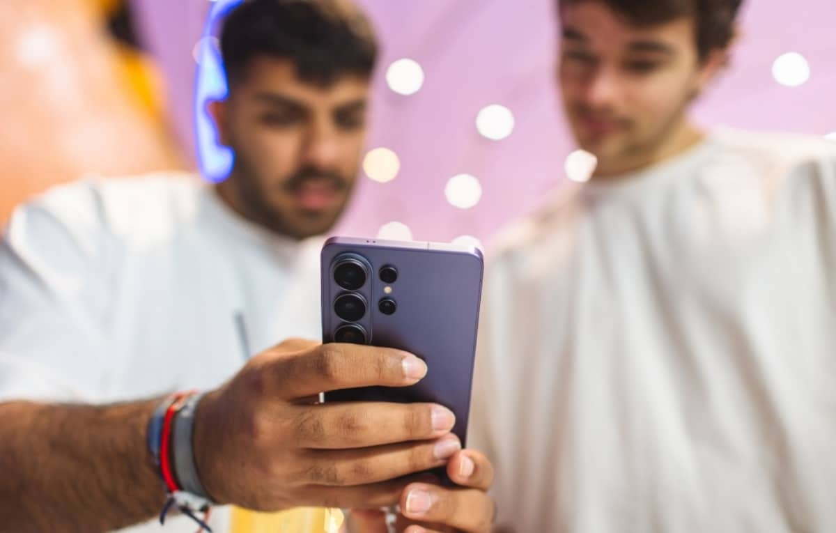 سامسونج تطرح هواتف Galaxy S26 عالميًا