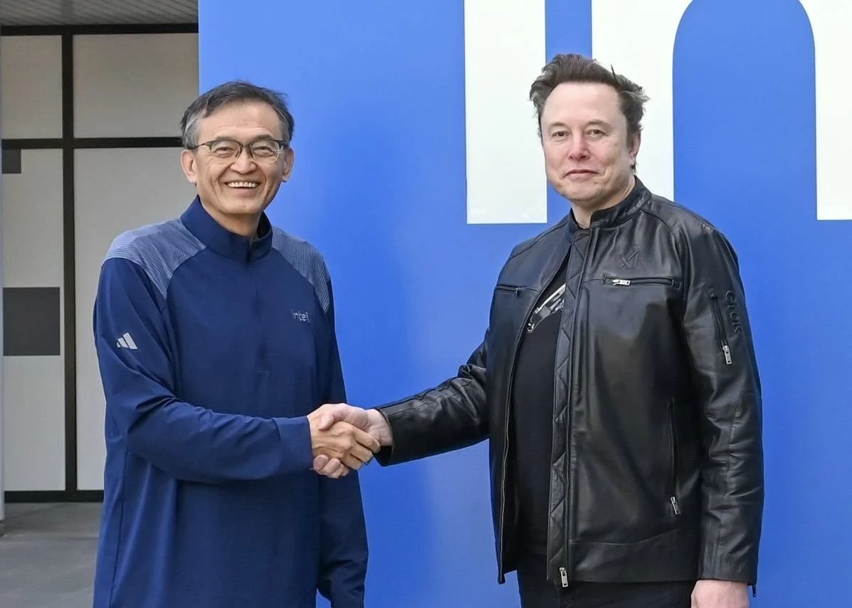 رئيس إنتل يشيد بإيلون ماسك ويتحدث عن رئيسة AMD ليزا سو