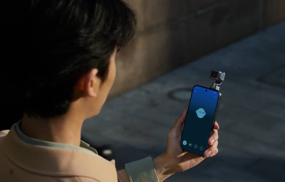 هونر تستعرض هاتفها الروبوتي “Robot Phone” في LEAP 2026