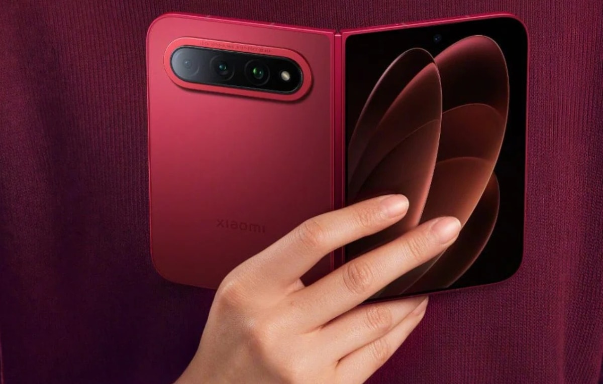 موسم الهواتف القابلة للطي.. شاومي تكشف عن هاتفها الجديد Xiaomi 18 Fold
